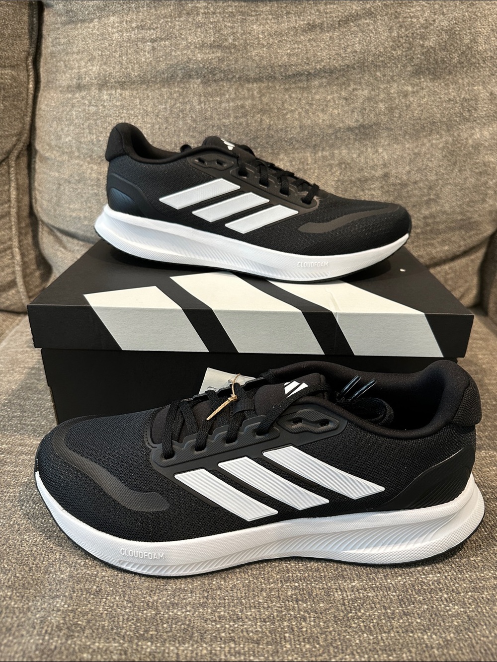 NIB adidas Runfalcon 5 Men's Running Shoes. 9.5 wide - Picture 13 of 16